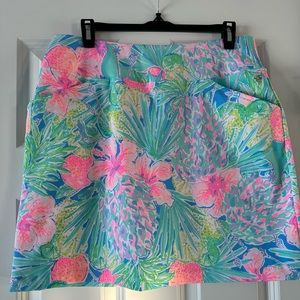 EUC Lilly Pulitzer Monica Skort: Multi Swizzle